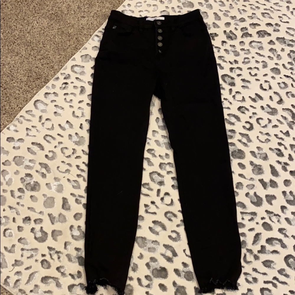 KanCan high rise black denim.  EUC. Size 5/26